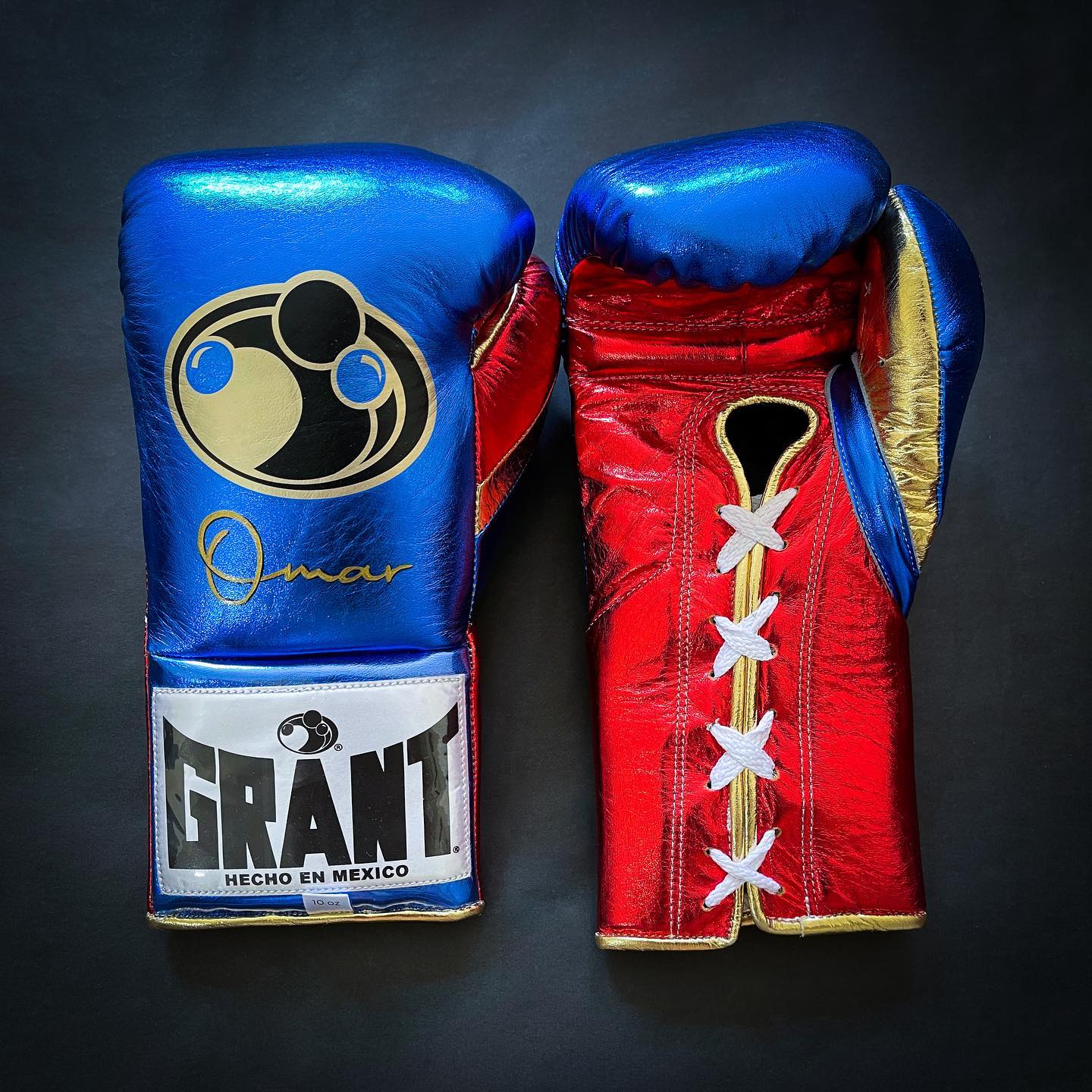 Customizable boxing glove , Fiest Gloves online , High Quality COPIES of Branded Gloves Blue/Red