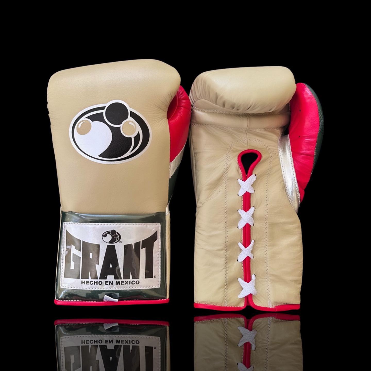 Personalized boxing glove, just like orignal