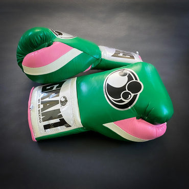 Customizable boxing glove , Fiest Gloves online , High Quality COPIES of Branded Gloves Green/Pink