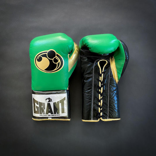 Customizable boxing glove , Fiest Gloves online , High Quality COPIES of Branded Gloves Green/Black