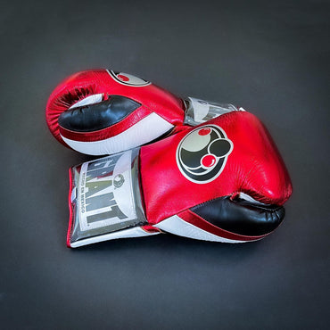 Customizable boxing glove , Fiest Gloves online , High Quality COPIES of Branded Gloves Red/White
