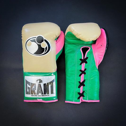 Customizable boxing glove , Fiest Gloves online , High Quality COPIES of Branded Gloves Skin/Green