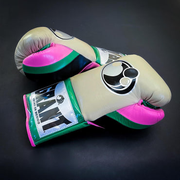 Customizable boxing glove , Fiest Gloves online , High Quality COPIES of Branded Gloves Skin/Green