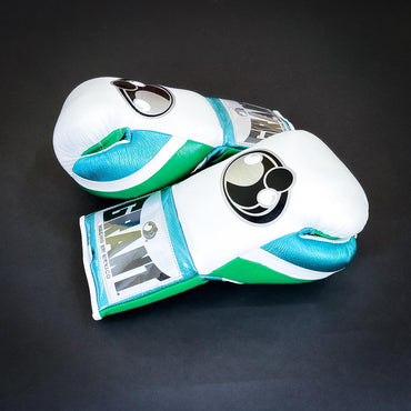 Customizable boxing glove , Fiest Gloves online , High Quality COPIES of Branded Gloves White/Green