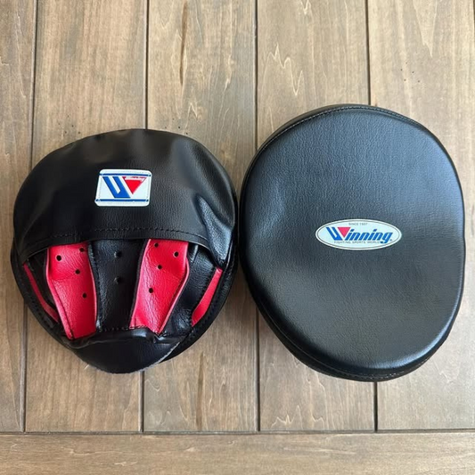 WINNING Punching Mitts Red/Black