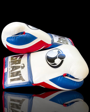 Customizable boxing glove , Fiest Gloves online , High Quality COPIES of Branded Gloves White/Blue