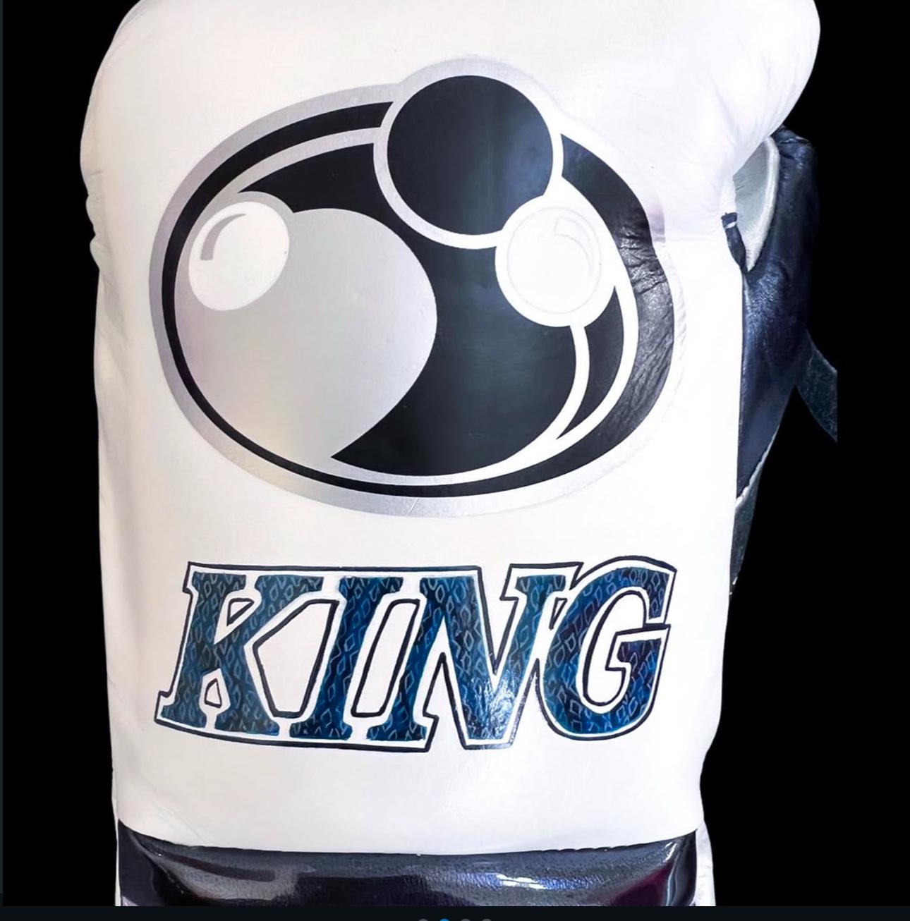 Customizable boxing glove , Fiest Gloves online , High Quality COPIES of Branded Gloves