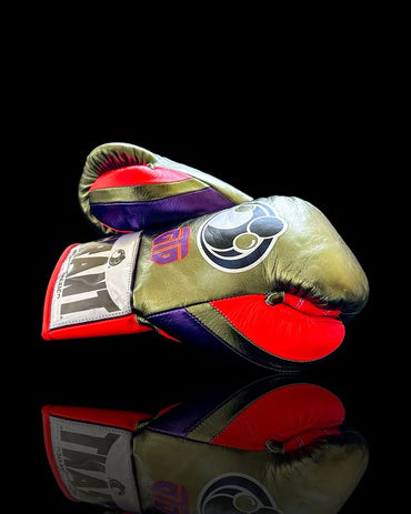 Personalized boxing glove, just like original GRANT gloves