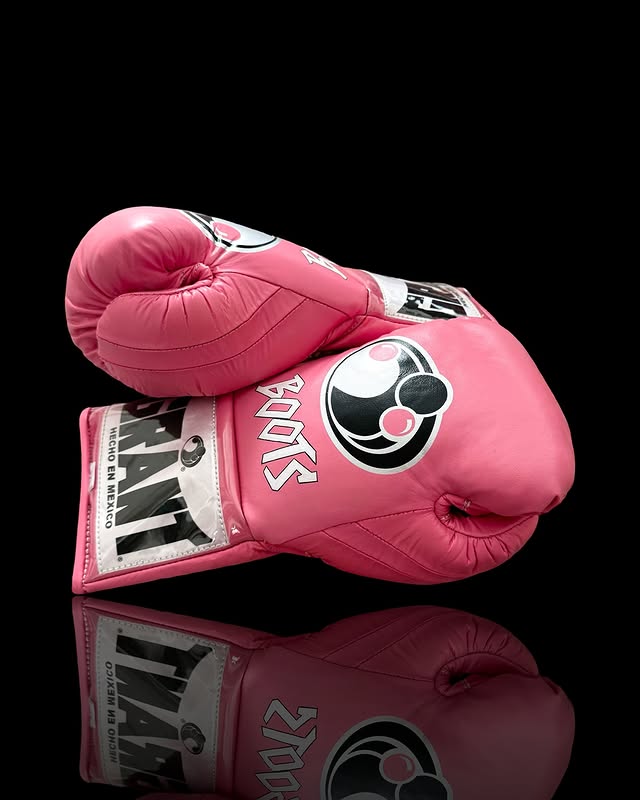 Personalized boxing glove, just like original GRANT gloves