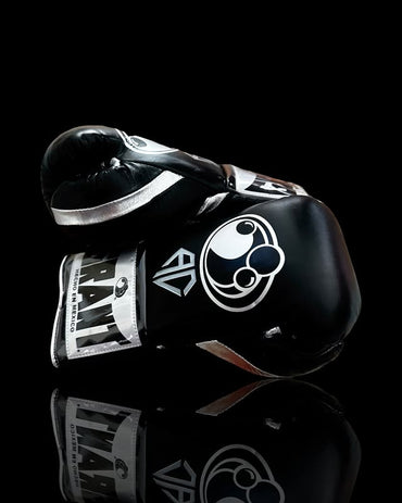 Personalized boxing glove, just like original GRANT gloves