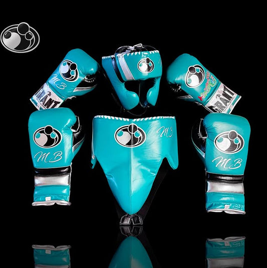 Personalized boxing set, just like orignal