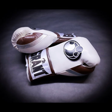 Customizable boxing glove , Fiest Gloves online , High Quality COPIES of Branded Gloves White/Brown