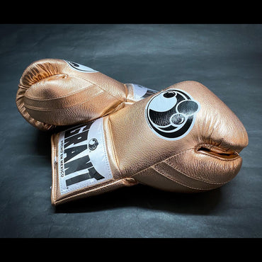 Customizable boxing glove , Fiest Gloves online , High Quality COPIES of Branded Gloves Peach