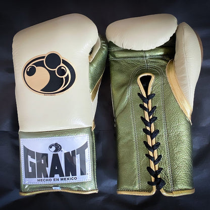 Customizable boxing glove , Fiest Gloves online , High Quality COPIES of Branded Gloves White/Green