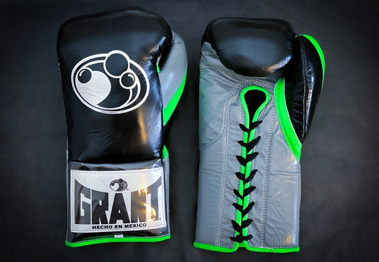 Customizable boxing glove , Fiest Gloves online , High Quality COPIES of Branded Gloves Black/Green