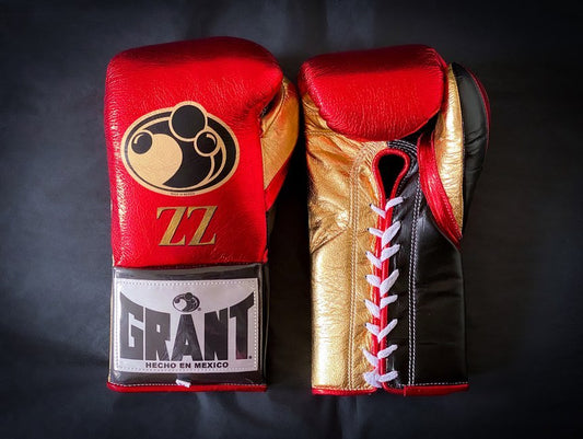 Customizable boxing glove , Fiest Gloves online , High Quality COPIES of Branded Gloves Red/Gold