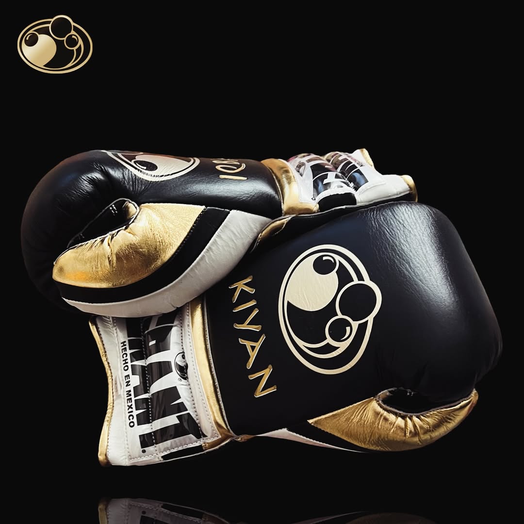 Customizable boxing glove , Fiest Gloves online , High Quality COPIES of Branded Gloves