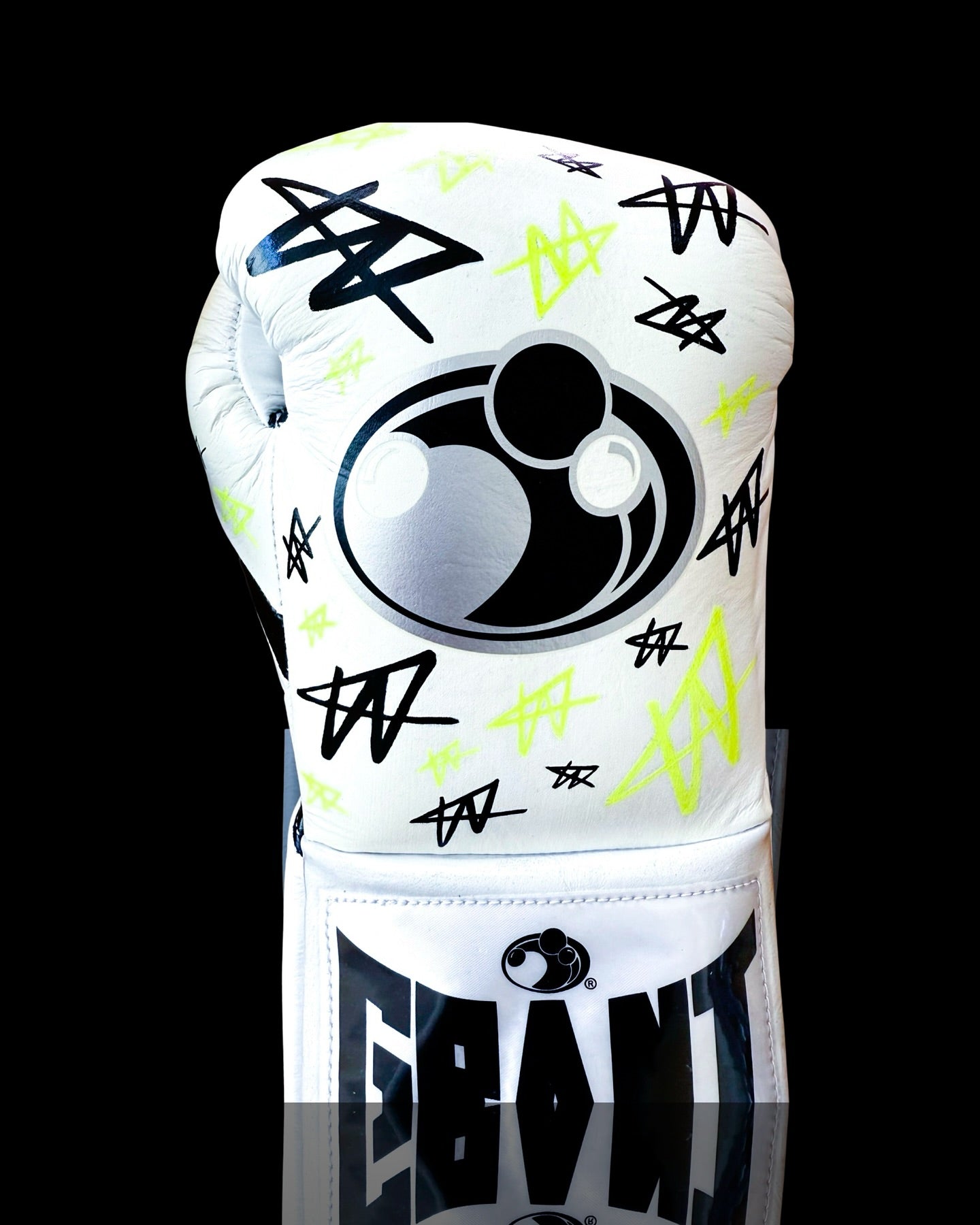 Customizable boxing glove , Fiest Gloves online , High Quality COPIES of Branded Gloves