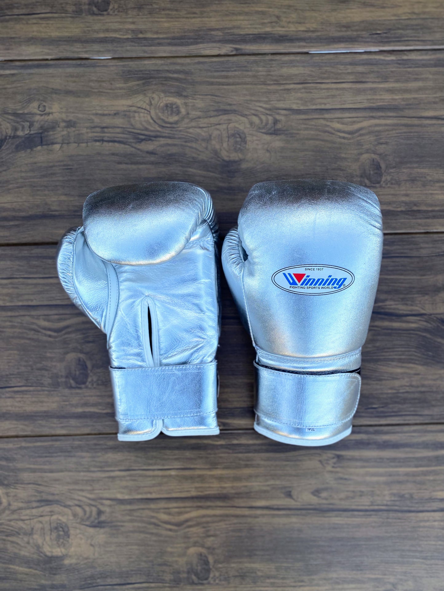 Winning boxing gloves set, Winning SILVER Boxing Gear, Winning Head Guard, Winning Groin Guard,
