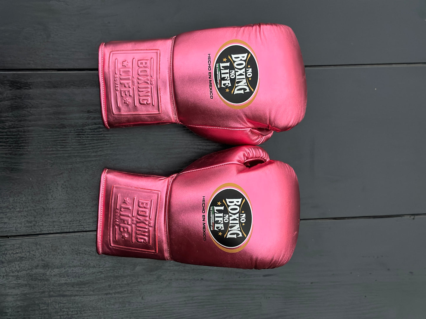 No Boxing No Life set, NBNL pink Boxing set, No Boxing No Life Gloves