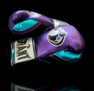 Customizable boxing glove , Fiest Gloves online , High Quality COPIES of Branded Gloves