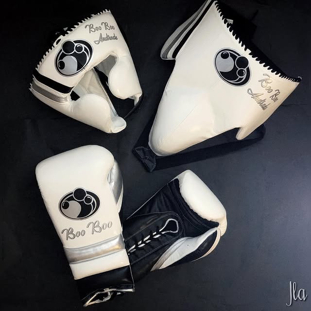 Personalized boxing set, just like orignal
