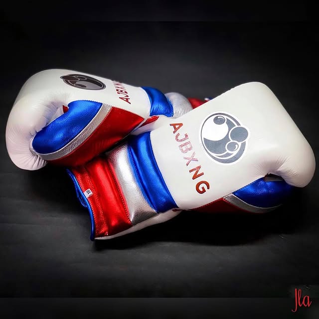 Personalized boxing set, just like orignal