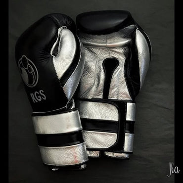 Personalized boxing set, just like orignal