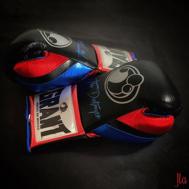 Personalized boxing glove, just like original GRANT gloves